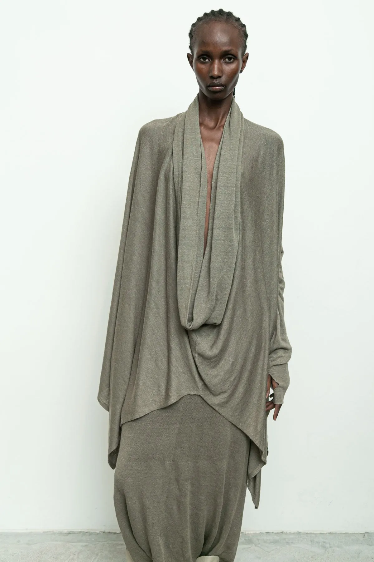 Serius Sweater Linen